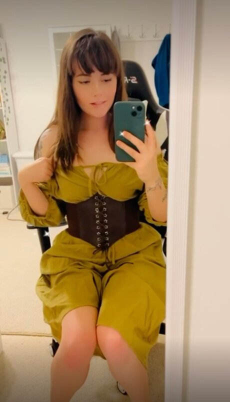 karliebrooks model beautiful image