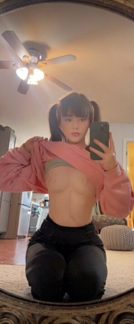 karliebrooks high quality actress image