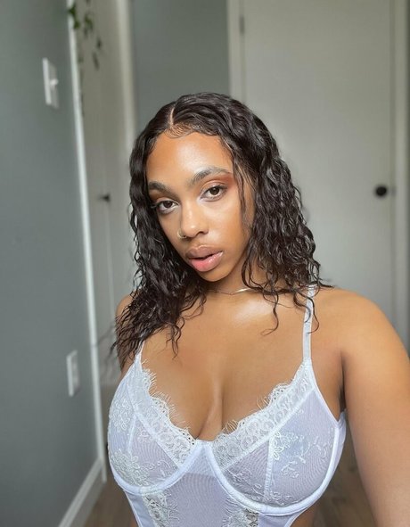 Sydney Celeste nice star img