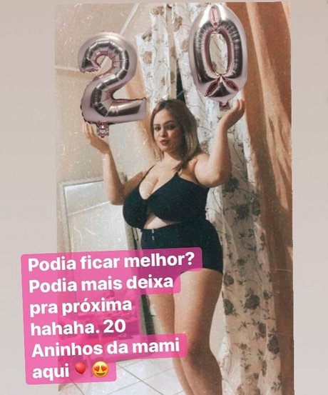 small onlyfans sexy naked photo