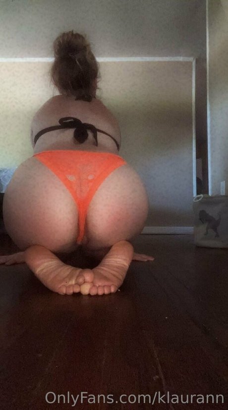 klaurann top star photo