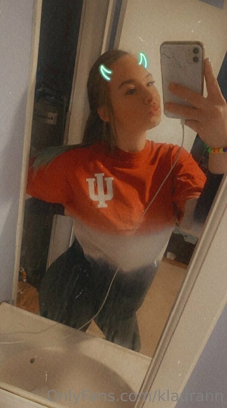 klaurann pretty model photo