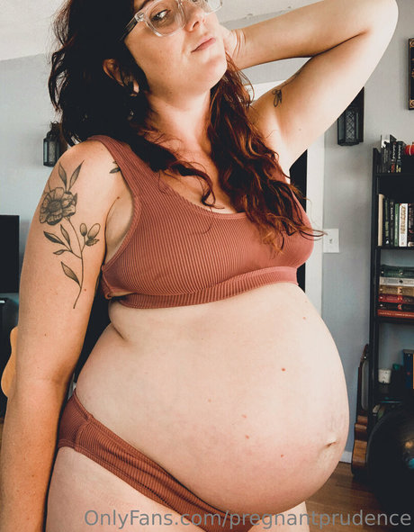 pregnantprudence star pretty gallery