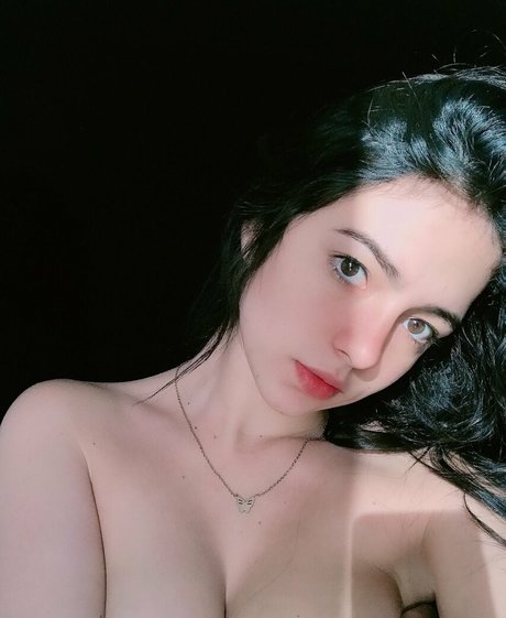 Fabiola Honey nudes star pics