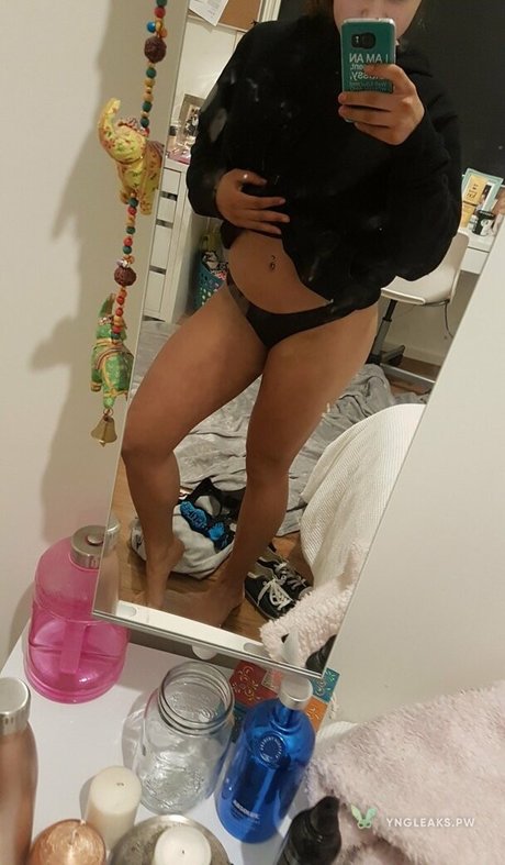 Toni Paras exclusive actress pic