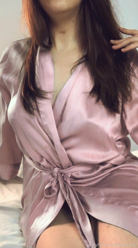 realcanadaali model pornographic galleries