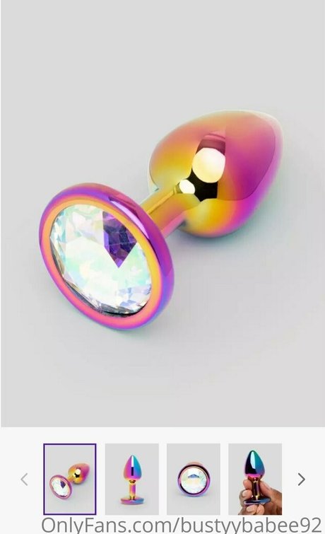 bustyybabee92 top model photo