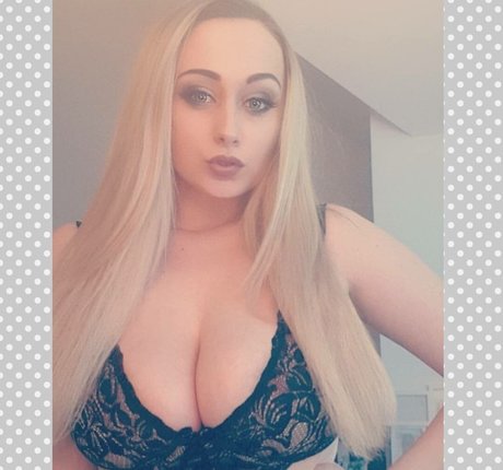 Missrachaelcx pretty star archive