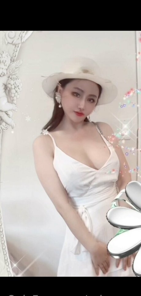 asiansora pornstar art galleries