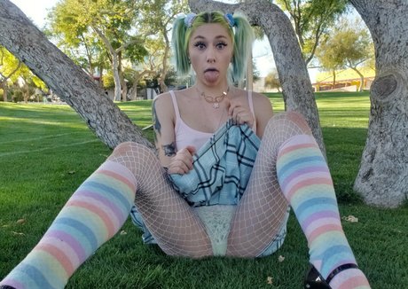 moonbabyfuxk exclusive actress photo