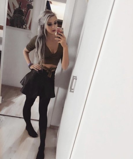 Farbenfuchs xxx pornstar photos