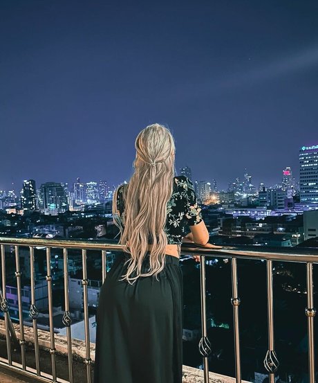 Farbenfuchs xxx star pics