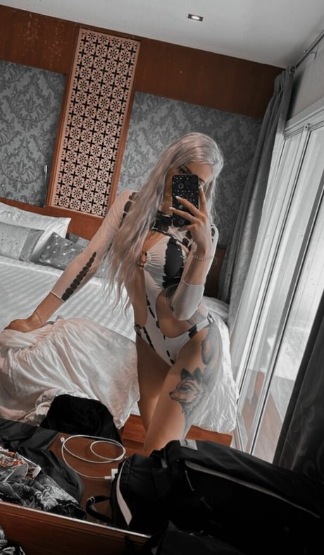 Farbenfuchs model best photo