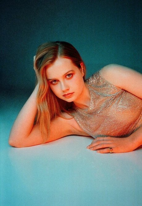 Angourie Rice nice pornstar image