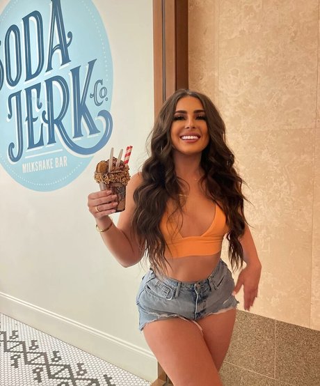 Mamiii hd star image