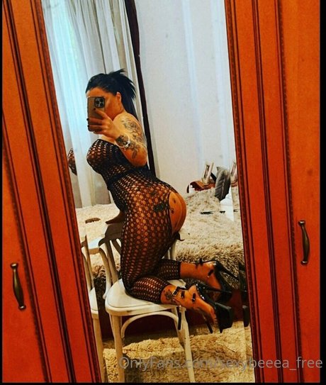 sexybeeea free star sex gallery