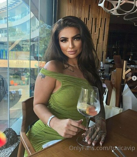 toxicavip best model pic