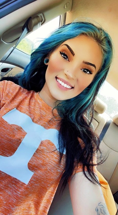 ladyjayyy23 adult star image