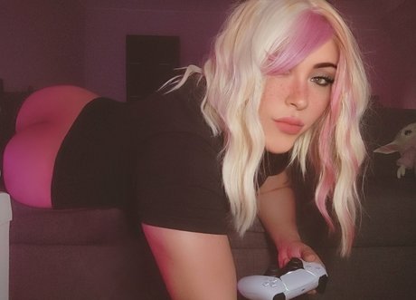 crossdresser alex art pornstar img