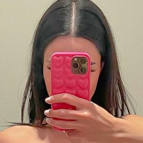 ItsTaniaRae erotic pornstar pictures