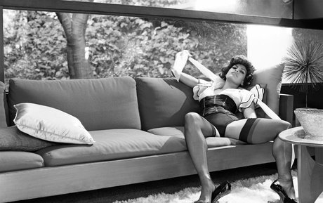 Eva Mendes star nude galleries