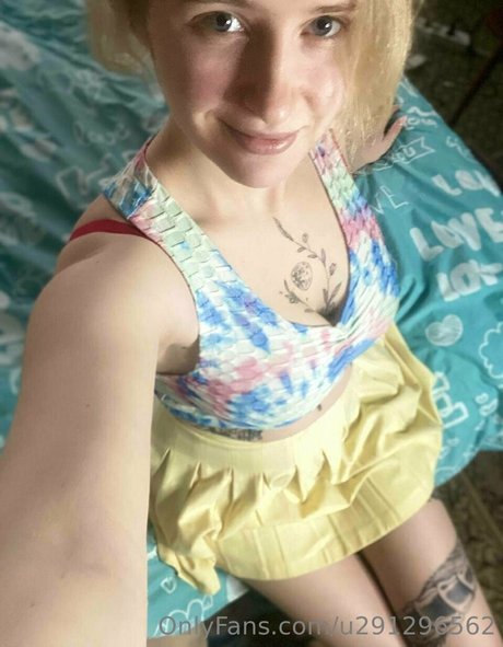 yui tyan hd pornstar gallery