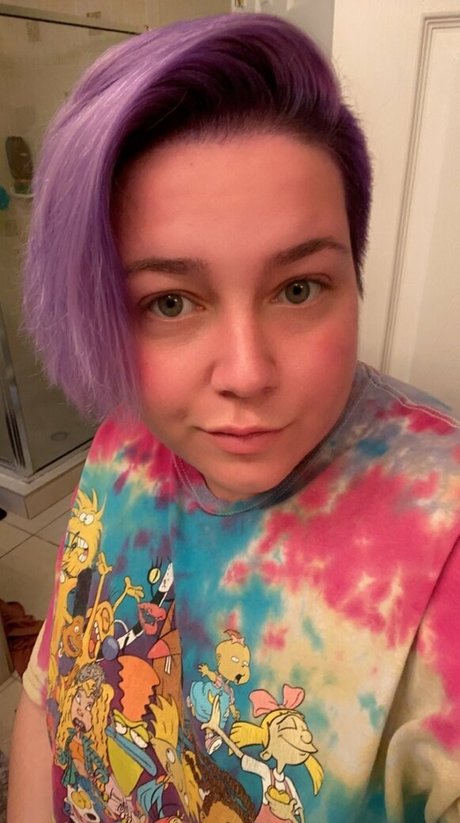 unsupervised housewife pretty star galleries