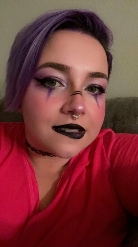 unsupervised housewife hot pornstar img