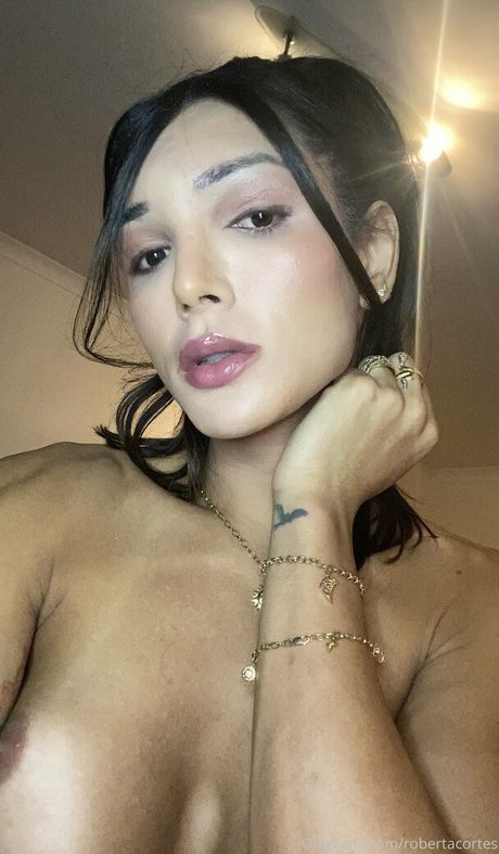 robertacortes nude actress archive