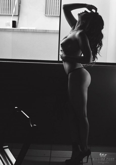 Paula Ribeiro erotic pornstar picture