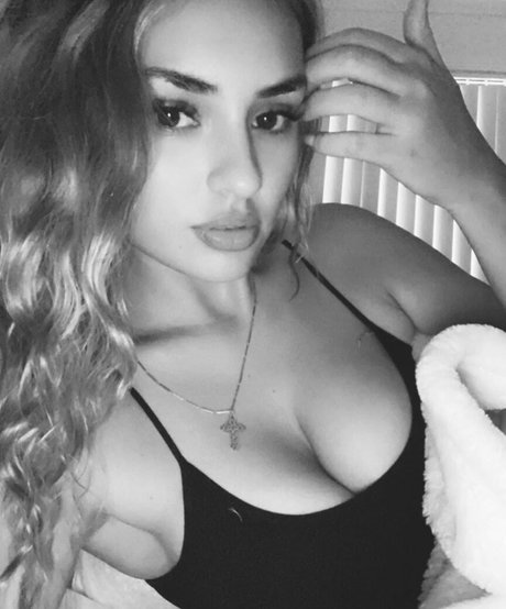 Lydia Simonis hot star pictures