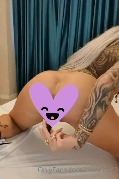 roxanaa23 pornstar beautiful photo