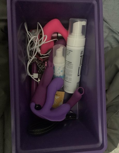 peachyinwonderland sexy star photos