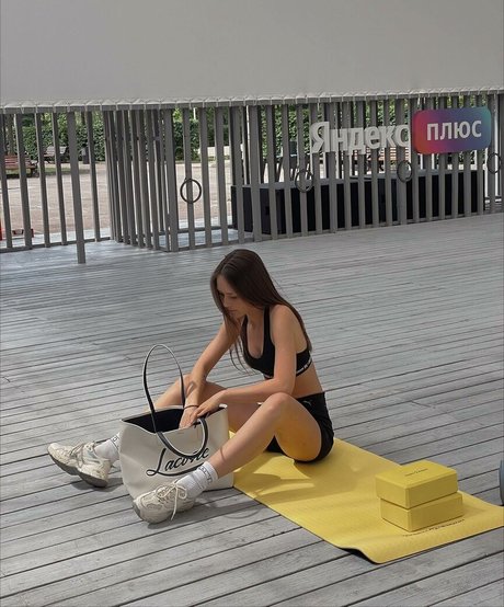 radmilasad beautiful model picture