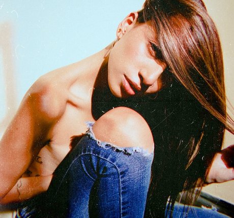 Daniworld model nice galleries