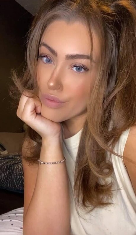 Shannon Wright pornstar pretty photo