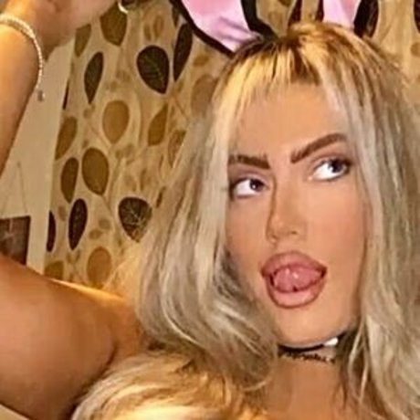 Shannon Wright model top img