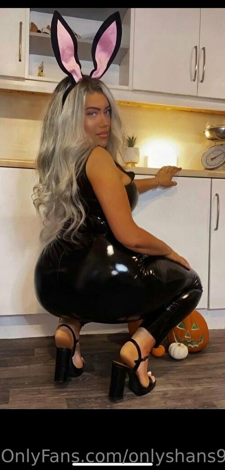 Shannon Wright star perfect image