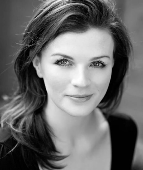 Aisling Bea perfect pornstar pics