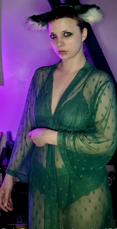 miramira420 nude actress img