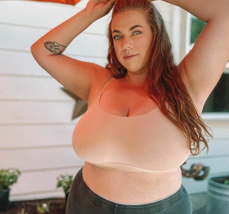 Ashleigh Dunn nice actress images