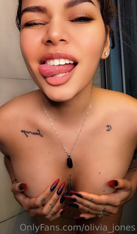 sofia jones2 hot model picture