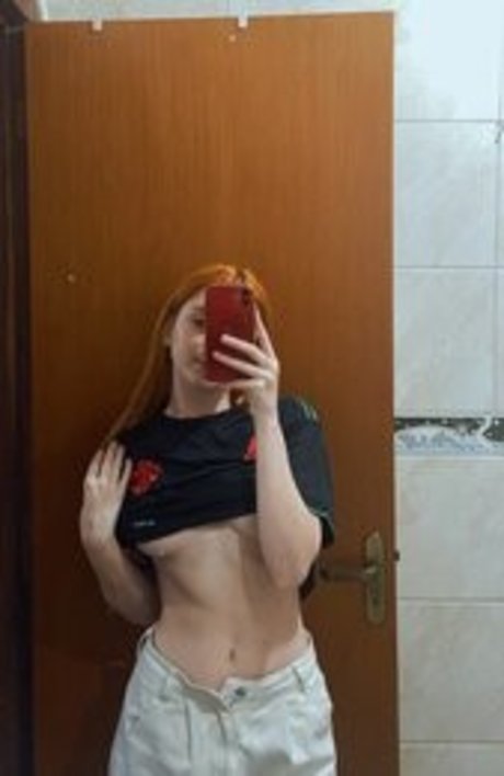 Fernanda Hanzen naked model pics