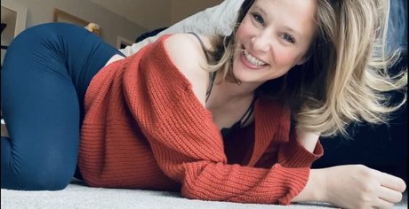 sexttherapy model gallery