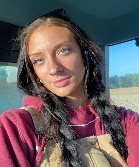 thefarmergrayce star pornographic photo