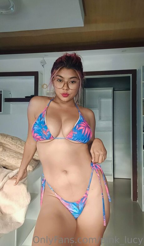 pink lucy pornstar nude photo