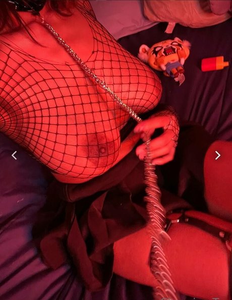 Chronixx tay hot actress images