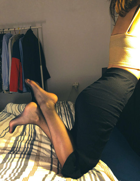 aimeefeetxx exclusive pornstar img