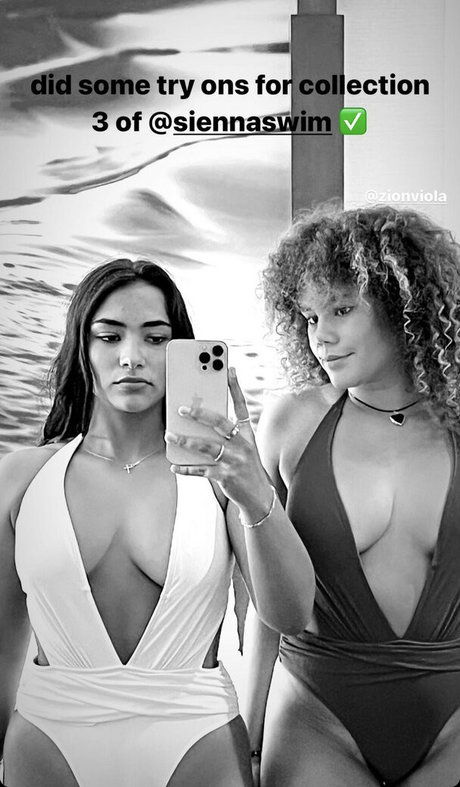 Sienna Mae Gomez model exclusive image