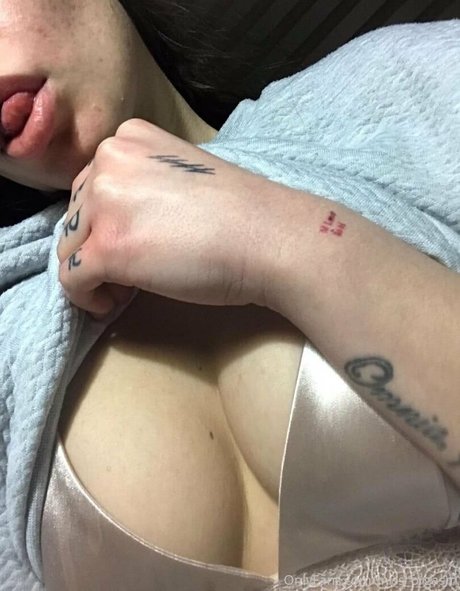 missorgaasm model perfect photo